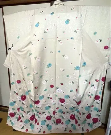 아이보리 국화 패턴 후리소데 기장 168 LL