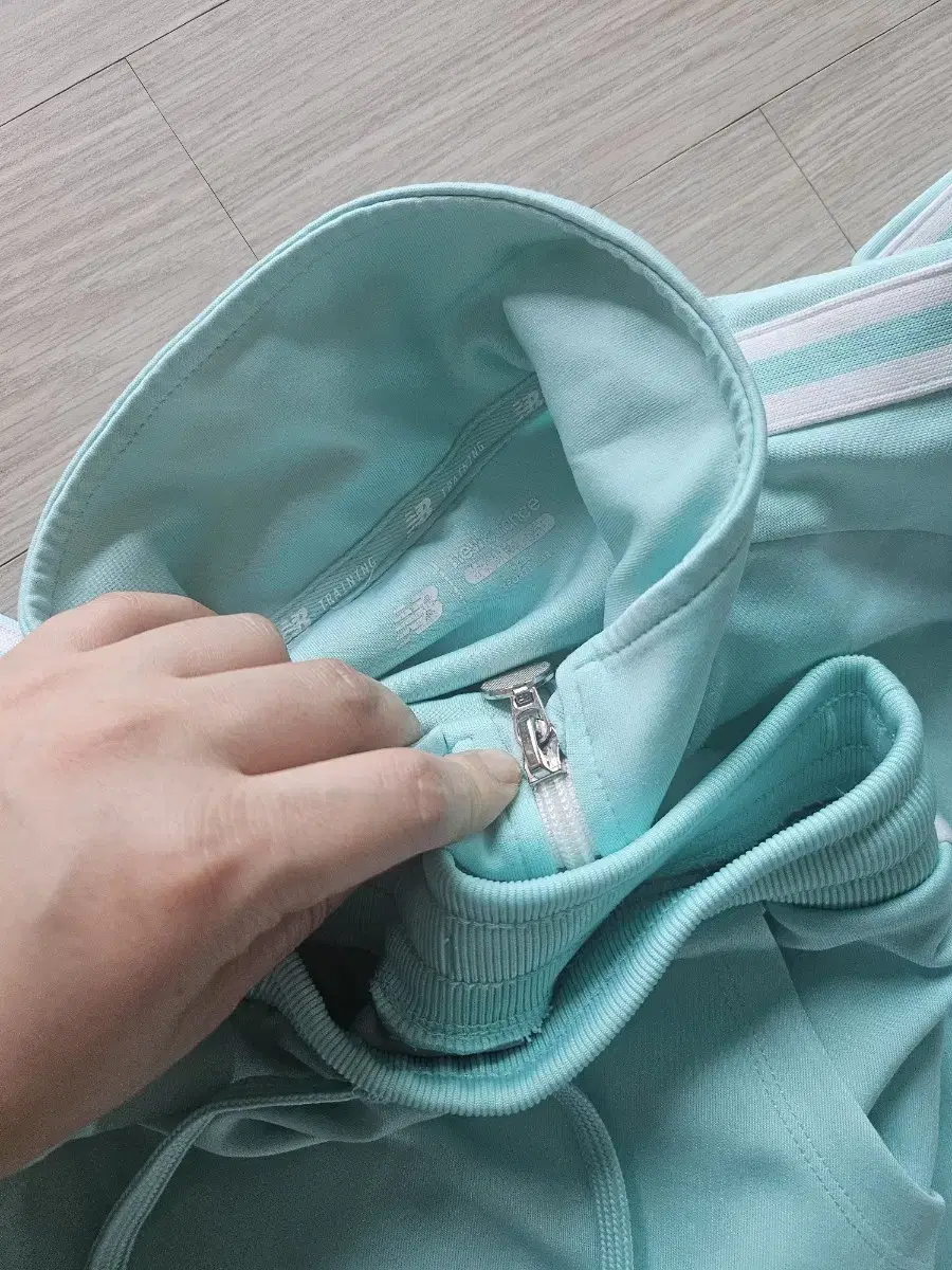 Product Details - 6