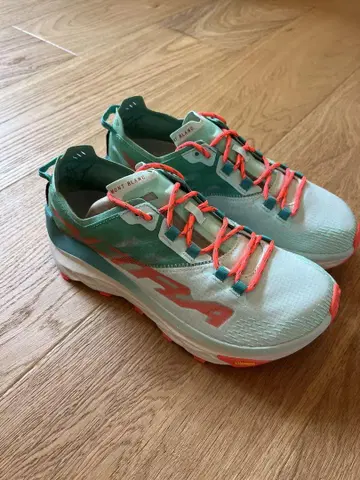 [미사용 새상품] ALTRA 몽블랑 25cm US8