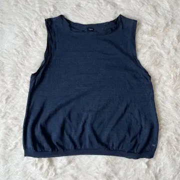 컨디션 최상 45R 인디고 기마 니트 NO SLEEVE TOP 사이즈 2