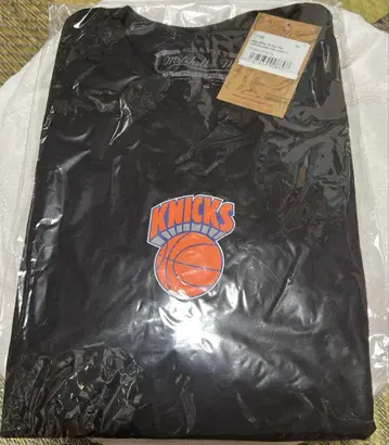 BTS SUGA NBA KNICKS 콜라보 티셔츠