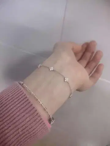 실버 꽃 모티브 팔찌