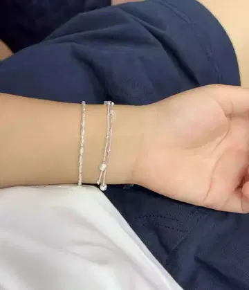 실버 비즈 크로스 모티브 뱅글
