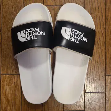 THE NORTH FACE 비치 샌들 블랙