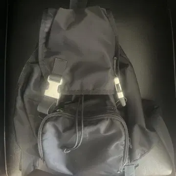 새상품급 사자비 블랙 백팩