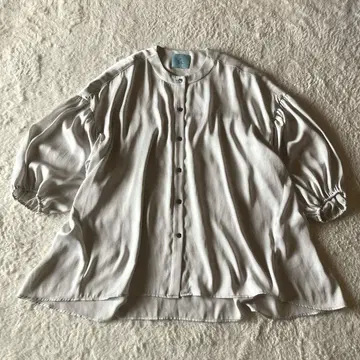 b.s saco 일본제 최고급 드레이프감 볼륨 슬리브 새틴 긴팔 블라우스