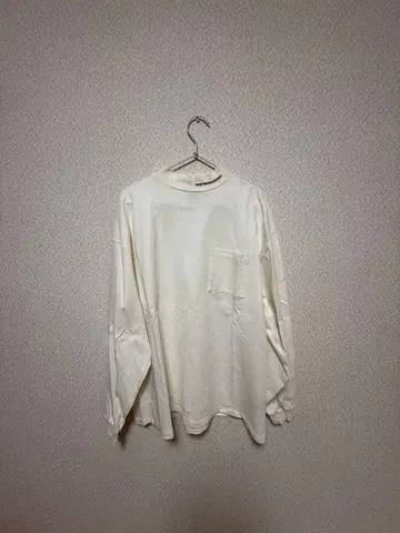 HUF WORLDWIDE 화이트 긴팔 티셔츠