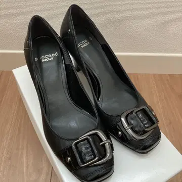 Barclay 블랙 하이힐 펌프스
