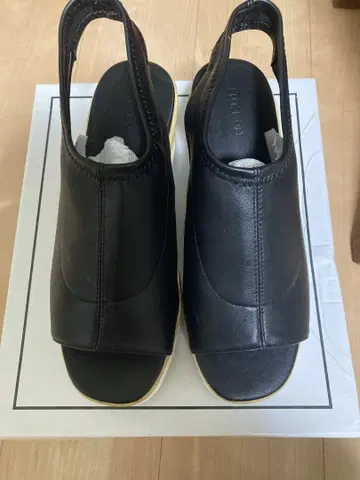 리디 경량 통굽 백 벨트 웨지 샌들
