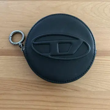 DISEL 블랙 코인 케이스 로고