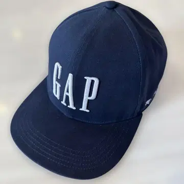 GAP 네이비 캡 조절 가능