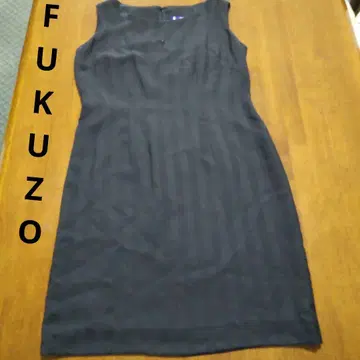 FUKUZO 슬리브리스 무릎 기장 원피스 [M] 블랙 레이온 100
