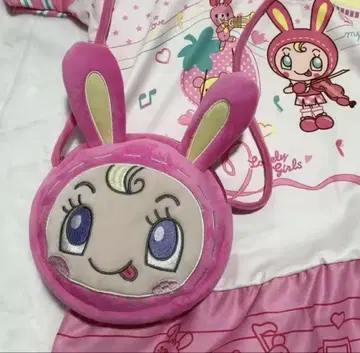 새상품 메조 피아노 숄더 파우치 베리에짱