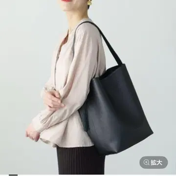 Elura 버킷 숄더 블랙