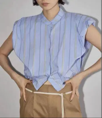 투데이풀 퍼프숄더 컴팩트 셔츠