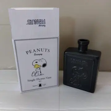 스누피 꽃병