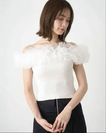 snidel 오프숄더 니트
