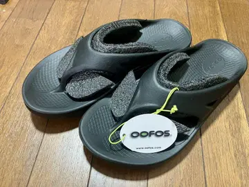 OOFOS OORIGINAL 블랙 샌들