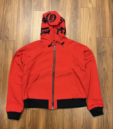 VLONE 후드 자수 로고 자켓