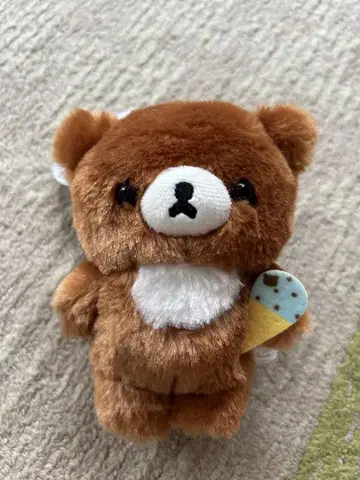 차이로이코구마 해피 아이스크림 공 체인 봉제 인형