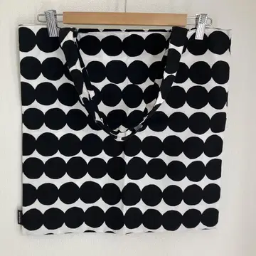 미사용 marimekko 마리메꼬 토트백 블랙 화이트