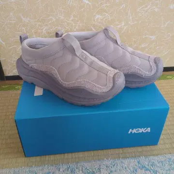 HOKA 슬립온 스니커즈 그레이