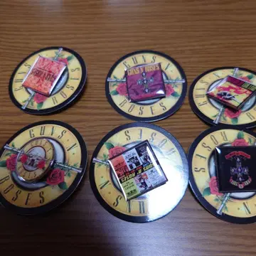 GUNS N' ROSES 핀 배지 6개 세트