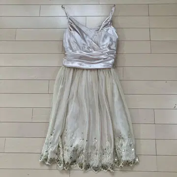 7.17 CECIL McBEE 세실 맥비 드레스 스팽글 자수 M