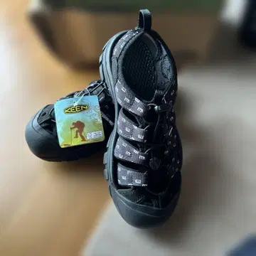 하자품 KEEN 아웃도어 샌들 40 EU / 25.0cm BLACK