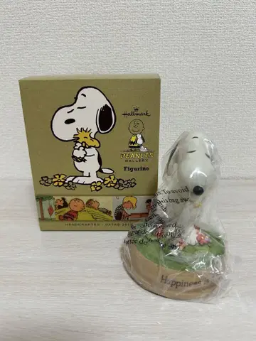 Hall mark 스누피 피규어