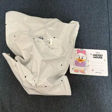 POPMART 팝마트 미키 패밀리 데이지