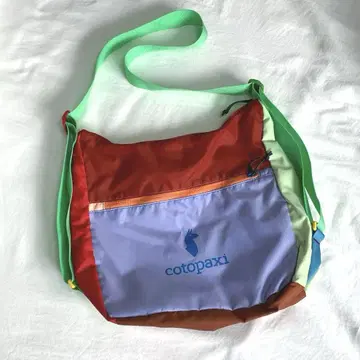 cotopaxi 멀티 컬러 숄더백