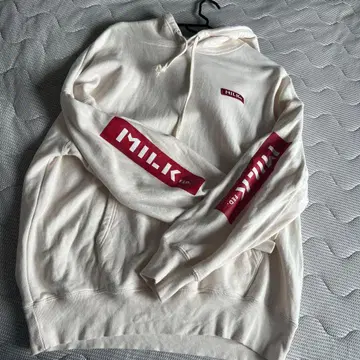 MILKFED. 후드티