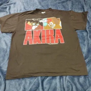 AKIRA XL 사이즈 티셔츠