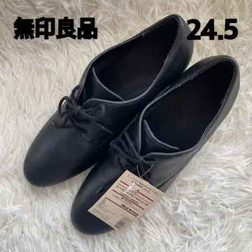 미사용 새상품 블랙 로퍼 24.5cm