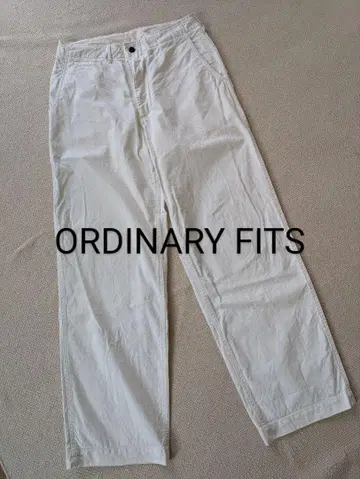ORDINARY FITS 화이트 치노 팬츠 30