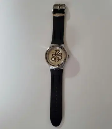 Swatch 아날로그 시계 실버 블랙