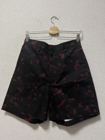 래드 뮤지션 페더 패턴 하프 팬츠 /42 블랙 깃털 올 패턴 검정