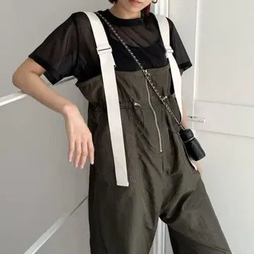 cft. CFT. 시프트 시어 T 블랙