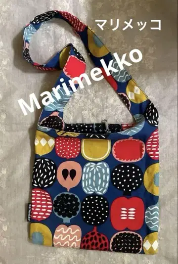 Marimekko 마리메꼬 숄더 백 컴포티 과일 레어 디자인