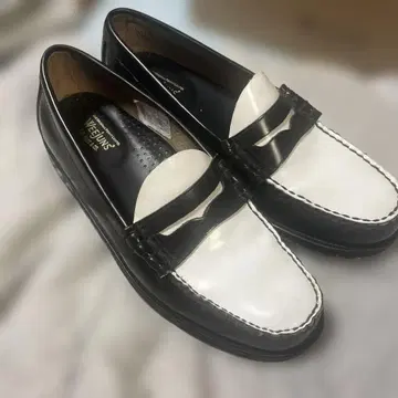 g.h bass weejuns 화이트 블랙 가죽 로퍼