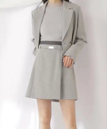 JILLbyjillstuart 허리밴딩 턱치마바지 티셔츠 로고