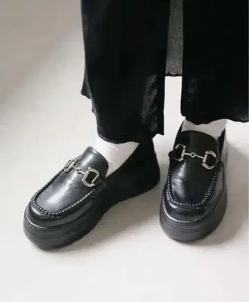 Kastane 카스타네 비트 로퍼
