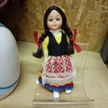 빈티지 쓰리 슬립 아이돌