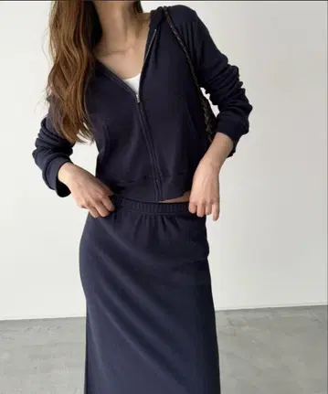 CANAL JEAN HARING 아일렛 지퍼 후드티