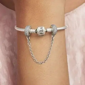 Sparkling Pave Safety Chain 세이프티 체인