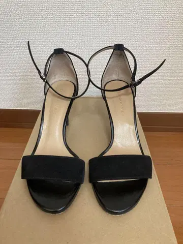 Odette e Odile (오데뜨 앤 오딜) 블랙 샌들
