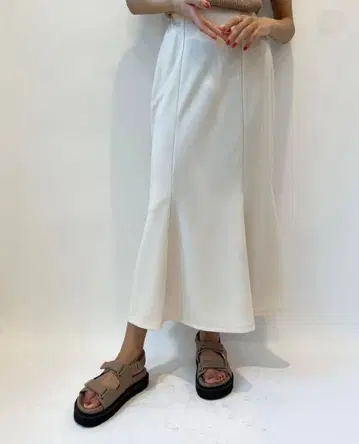 trunc88 Ponte Fabric Mermaid Skirt 블랙