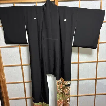블랙 전통 예복 기모노, 꽃무늬 자수,