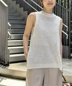 NOBLE 메쉬 니트 탱크탑